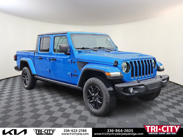 Used 2023 Jeep Gladiator Sport AWD/4WD image 1
