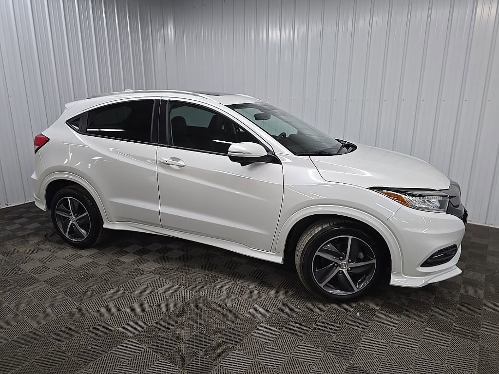 Used 2019 Honda HR-V Touring image 1