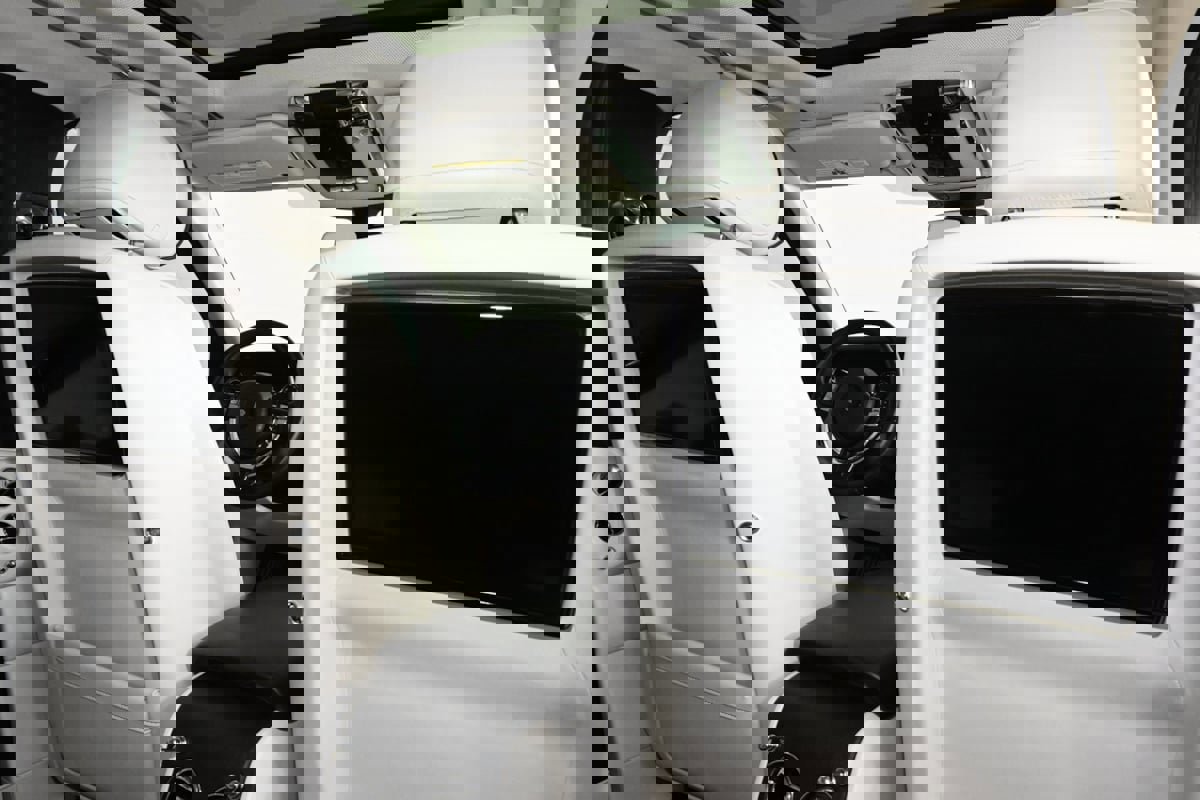 Used 2019 Rolls-Royce Cullinan image 19