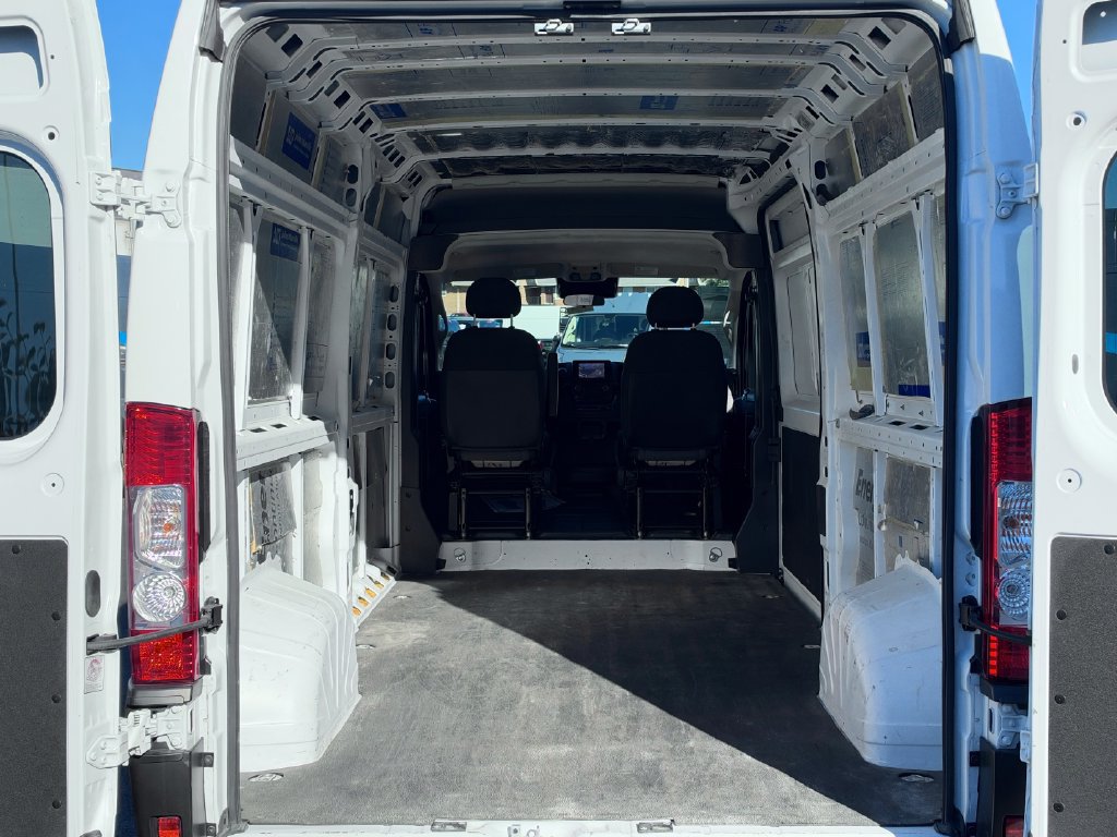 Used 2023 RAM ProMaster 2500 FWD image 16
