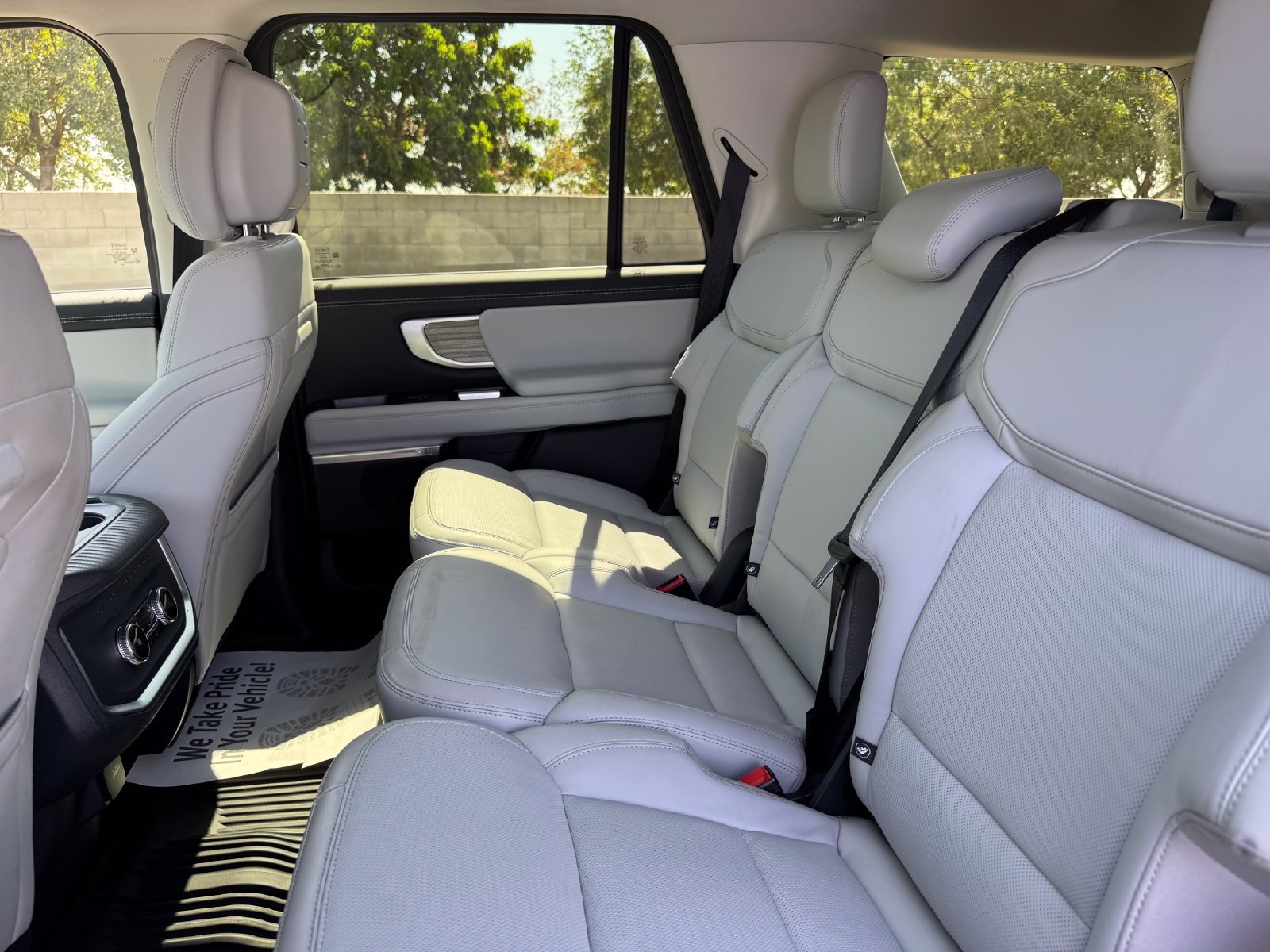 Used 2026 Ford Expedition Platinum AWD/4WD image 16