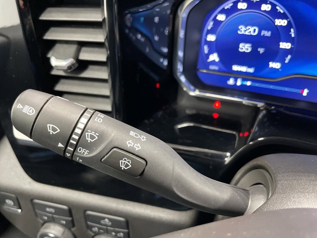 Used 2025 Chevrolet Silverado 1500 LT image 36