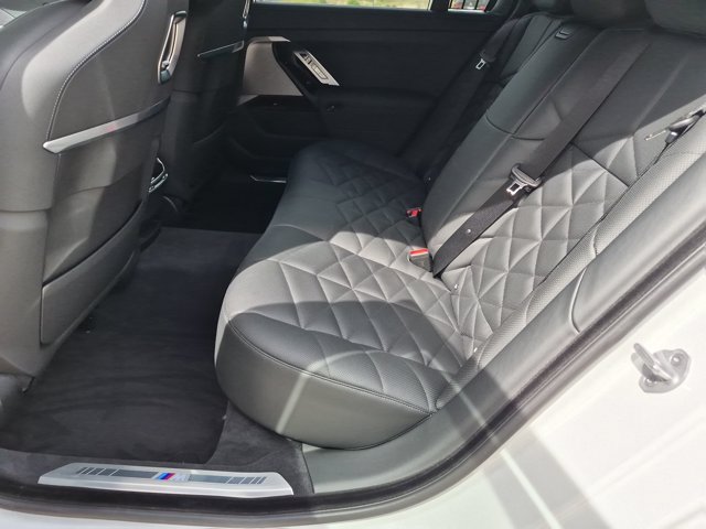 Used 2026 BMW 740i xDrive AWD/4WD image 19