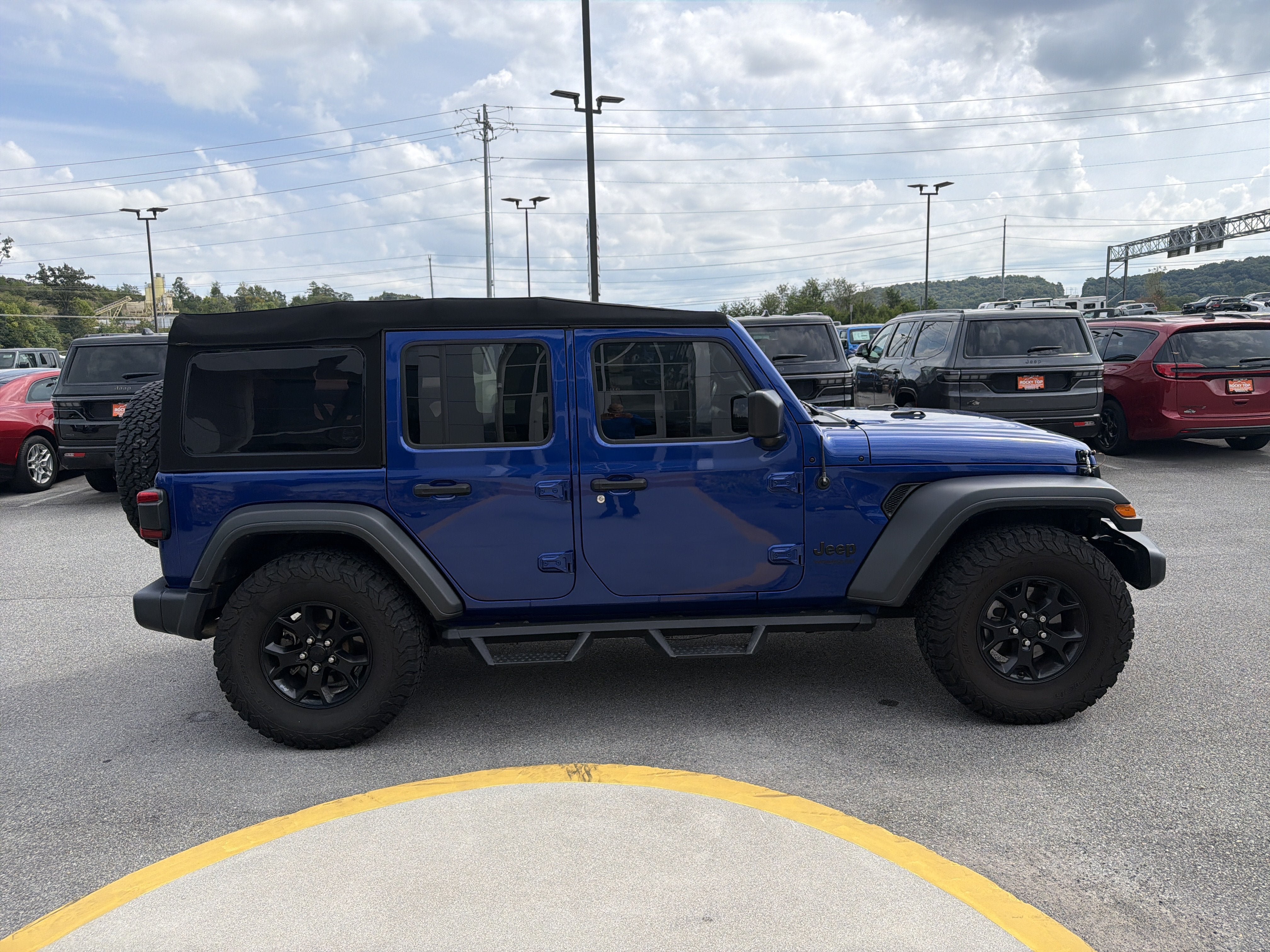 Used 2020 Jeep Wrangler Unlimited Sport AWD/4WD image 7