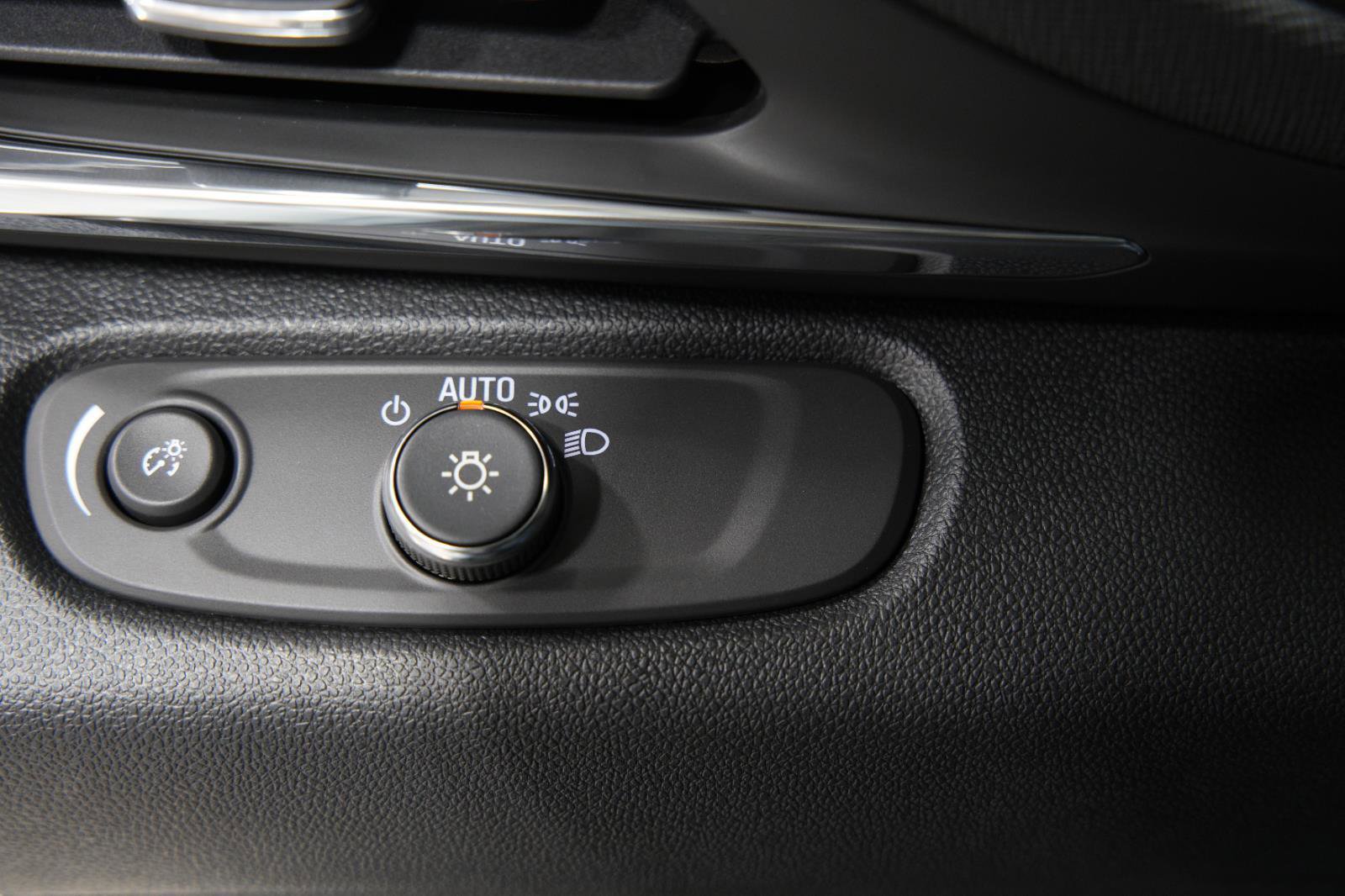 New 2025 Buick Envista Preferred image 27