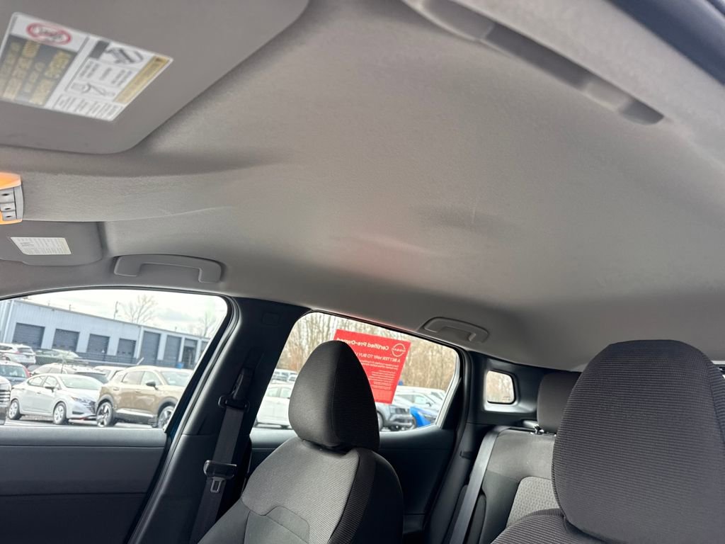 Used 2025 Nissan Kicks S image 22