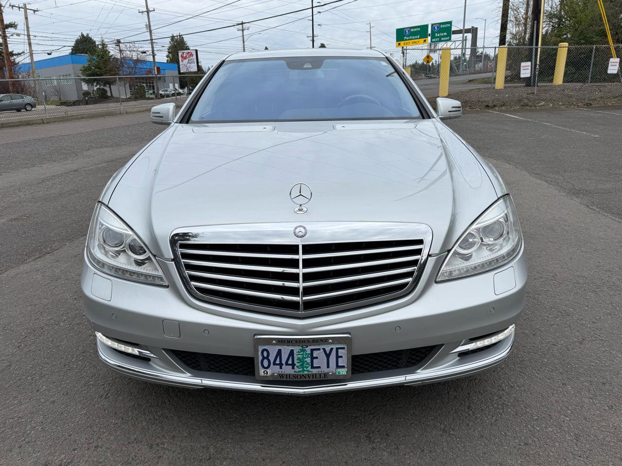 Used 2010 Mercedes-Benz S 550 4MATIC image 9
