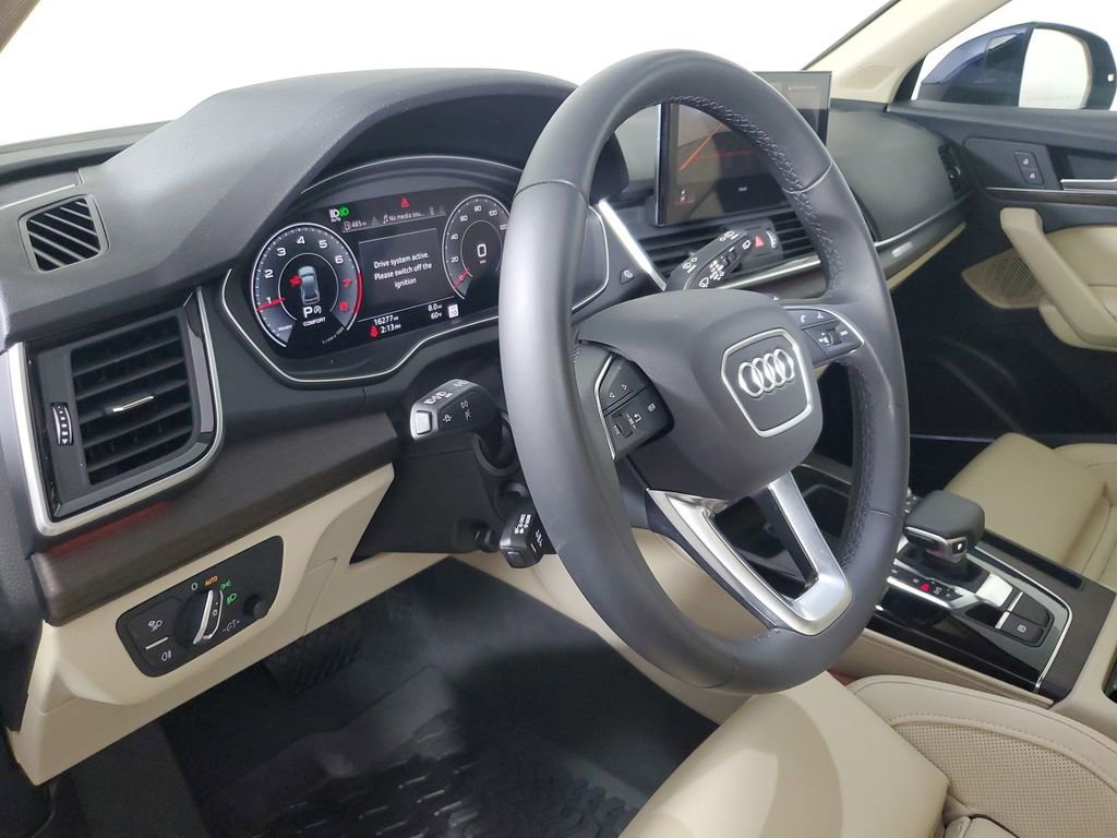 Used 2025 Audi Q5 2.0T Premium Plus w/ Premium Plus Package image 25