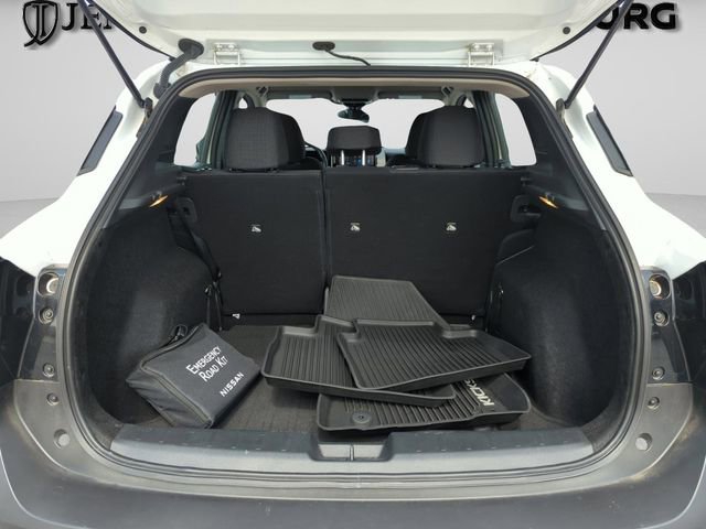 Certified 2025 Nissan Kicks S FWD image 17