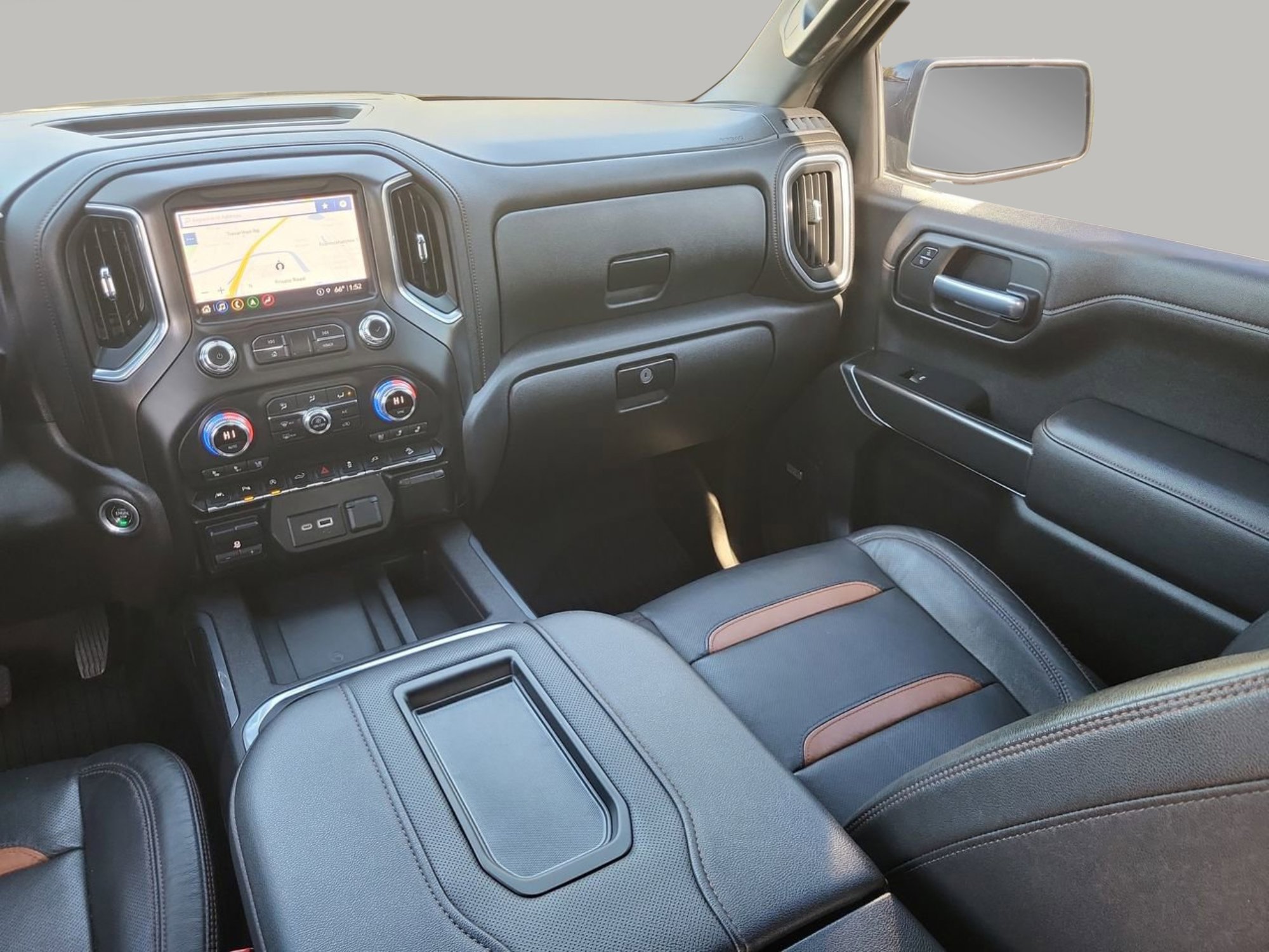 Used 2021 GMC Sierra 1500 AT4 w/ Technology Package image 15