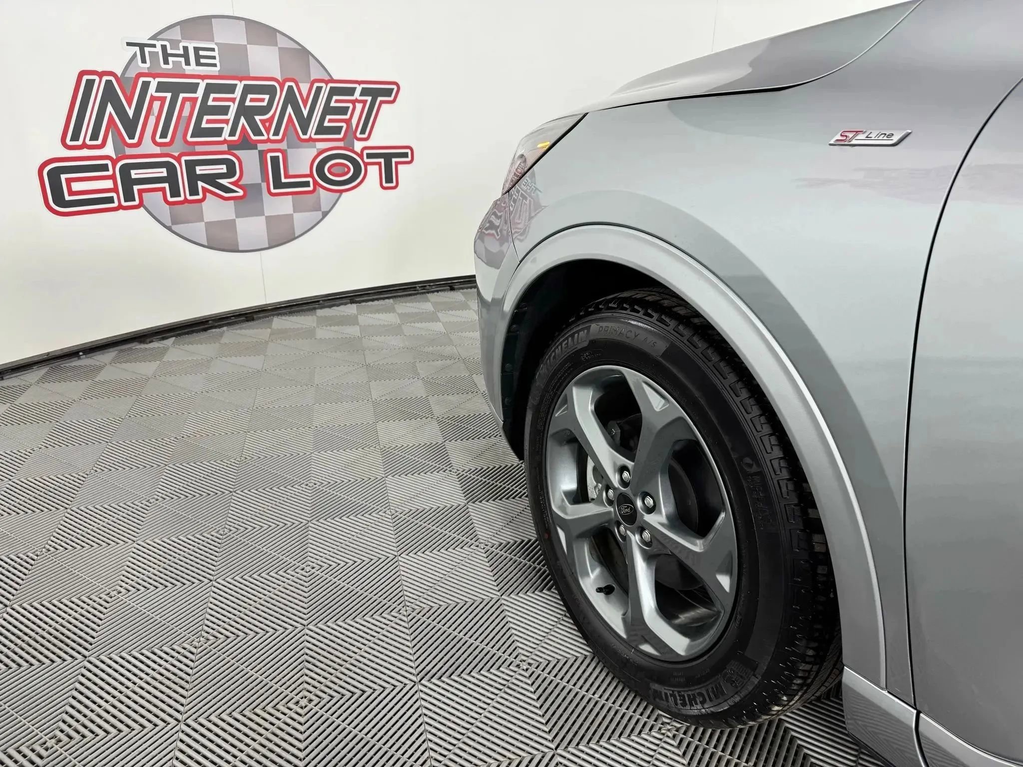 Used 2023 Ford Escape ST-Line image 25