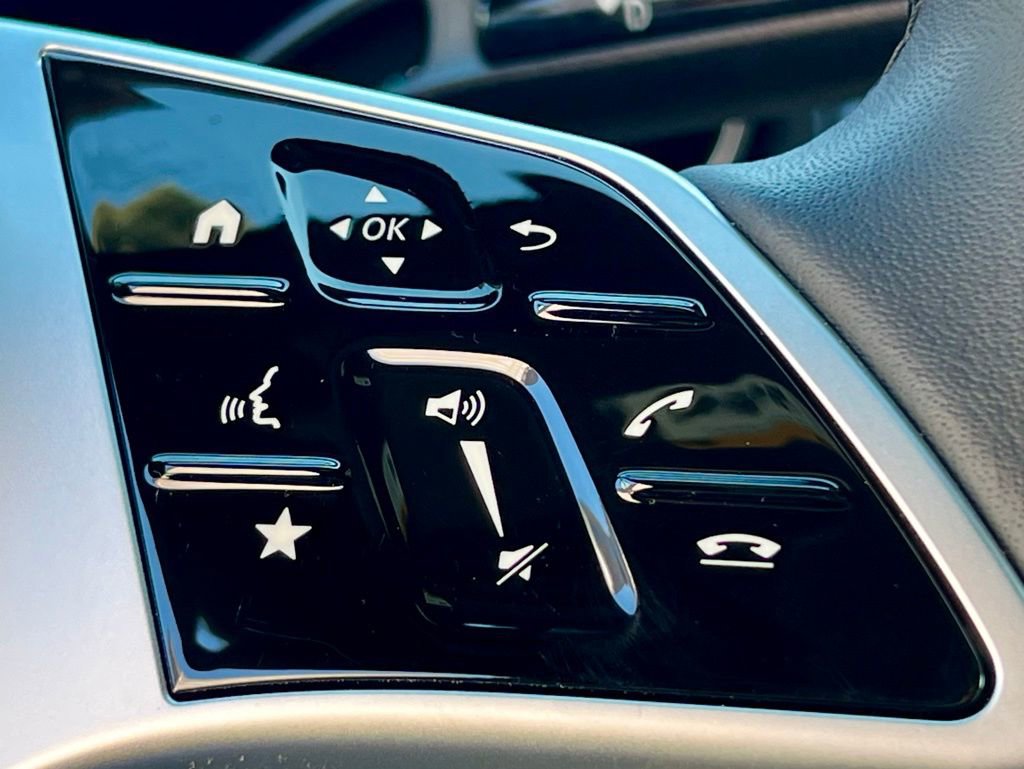 Certified 2022 Mercedes-Benz C 300 4MATIC Sedan image 23