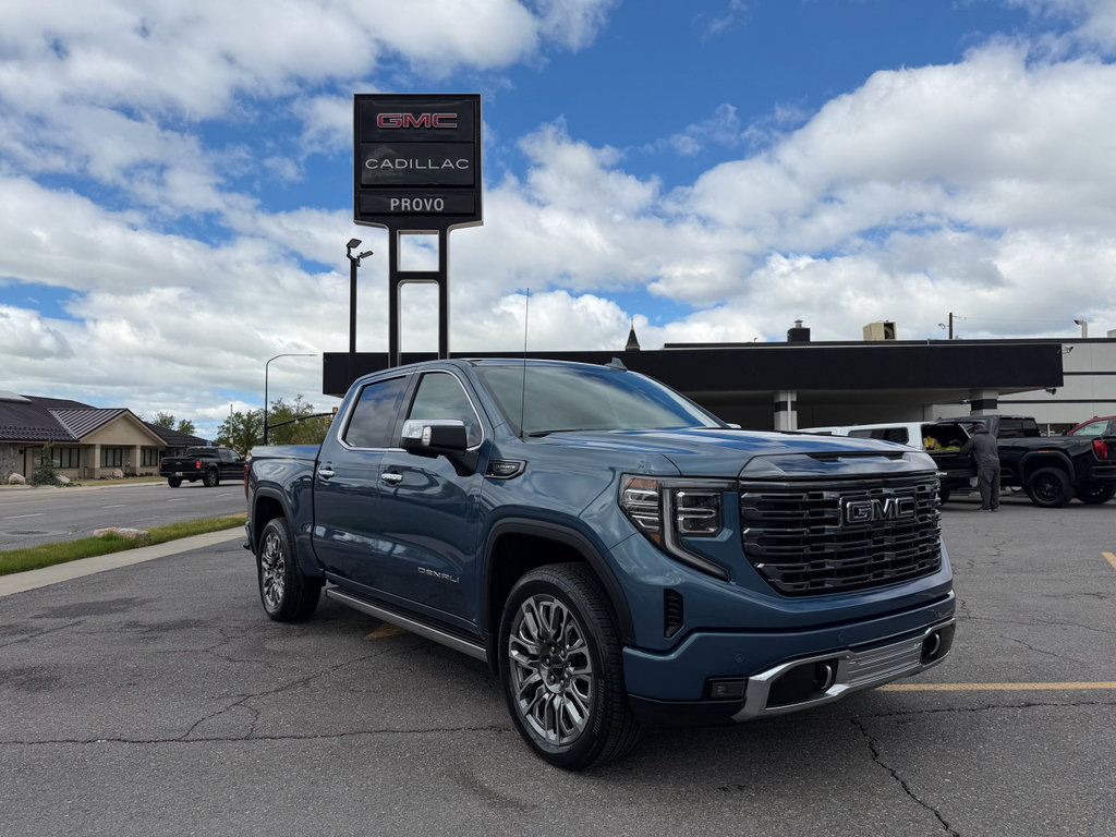 Used 2024 GMC Sierra 1500 Denali Ultimate image 1