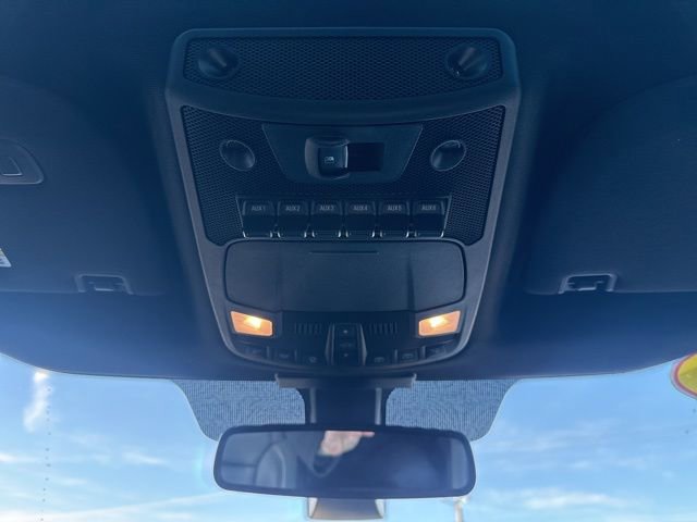 Used 2018 Ford F150 Raptor w/ Equipment Group 802A Luxury image 24