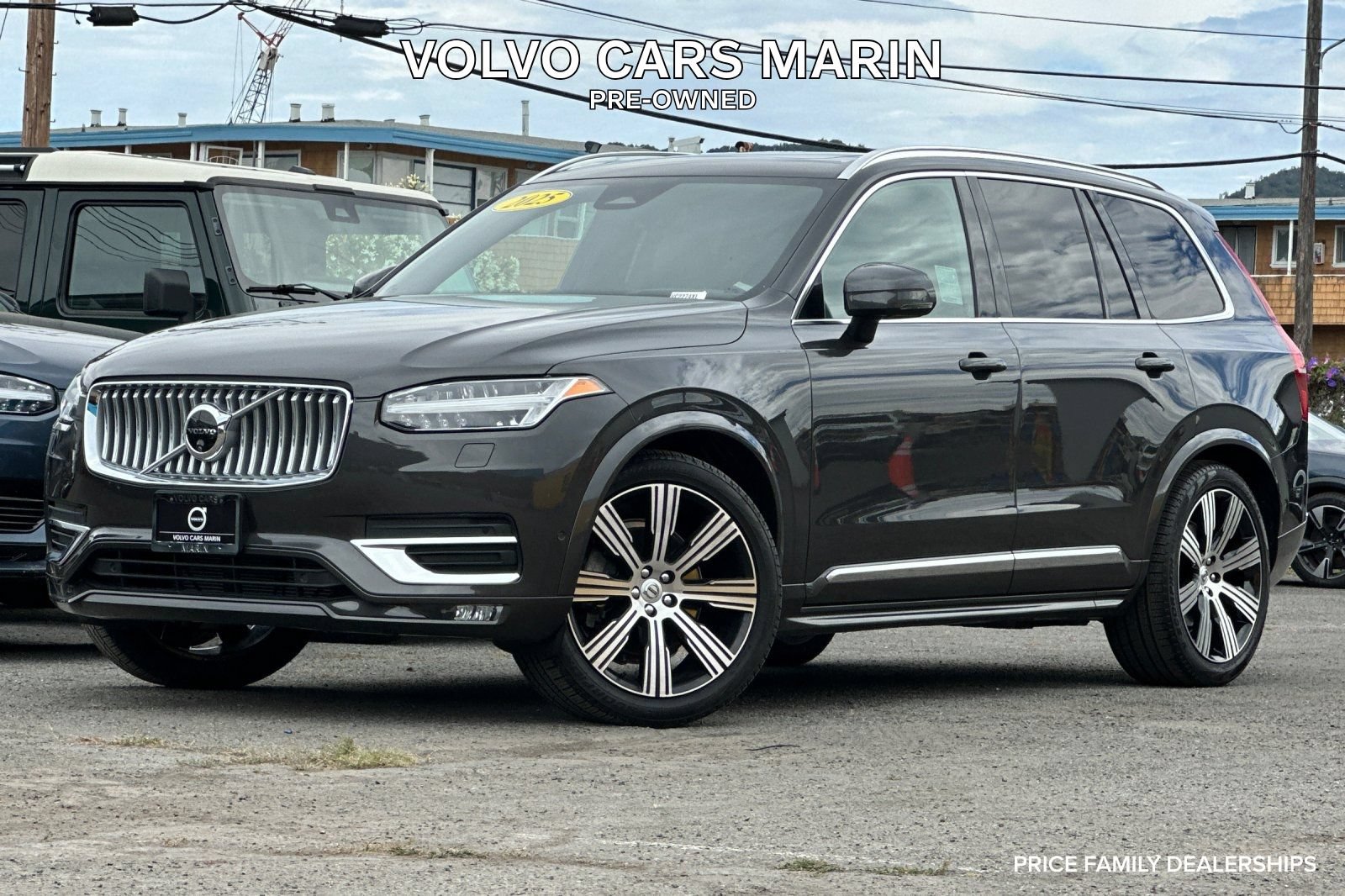 Used 2025 Volvo XC90 B6 Ultra w/ Lounge Package