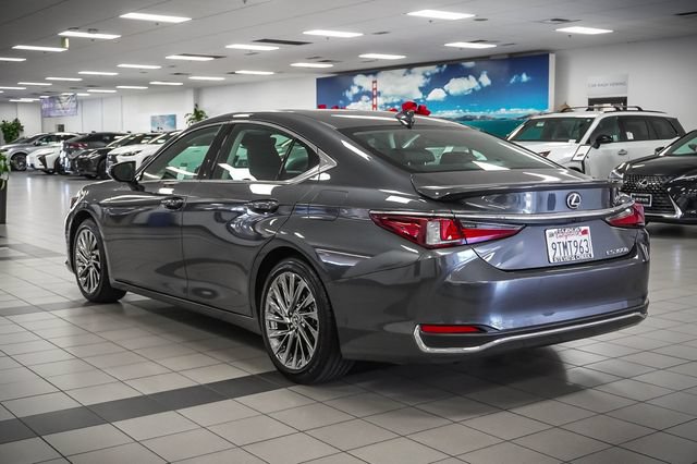 Certified 2025 Lexus ES 300h w/ Luxury Package FWD image 8