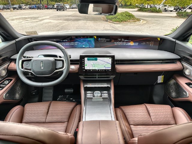 New 2026 Lincoln Nautilus Reserve AWD/4WD image 21