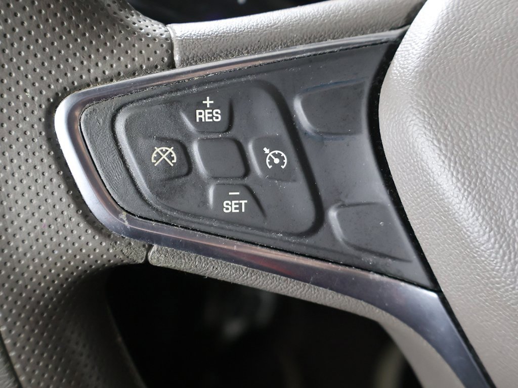 Used 2020 Chevrolet Malibu LT image 34