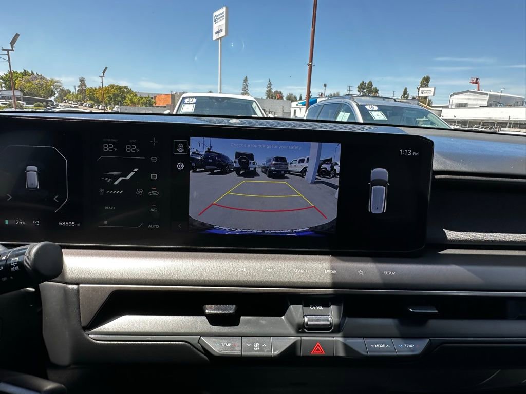 Used 2024 Kia EV9 Light Long Range RWD image 26