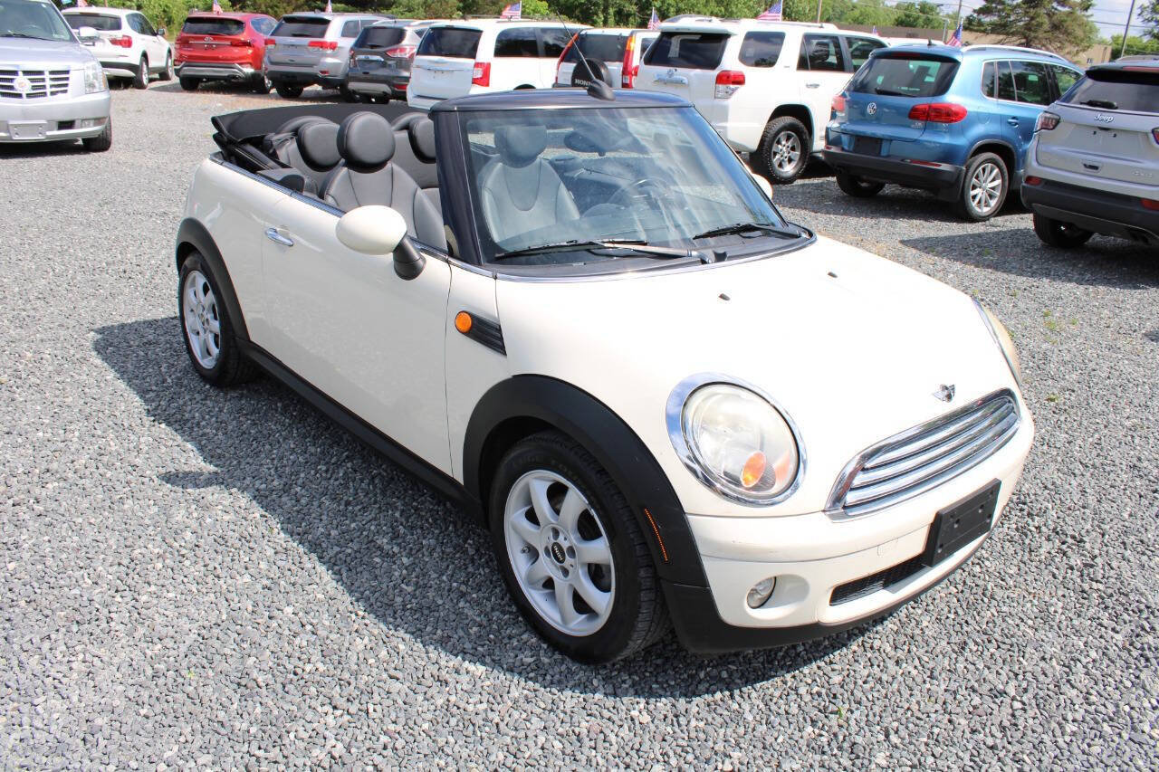 Used 2009 MINI Cooper Convertible FWD image 4