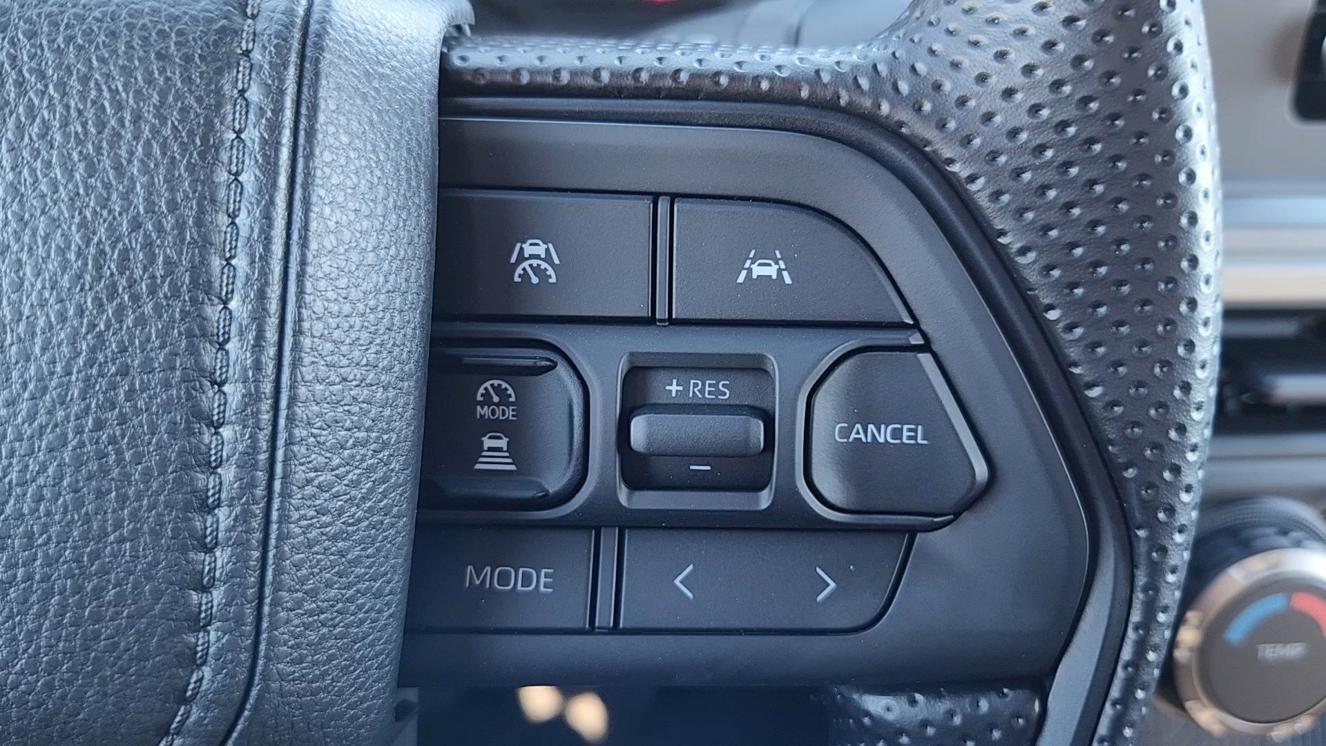 New 2025 Toyota Tacoma SR5 image 12