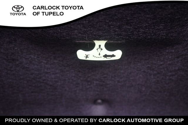 Used 2025 Toyota Camry SE FWD image 29