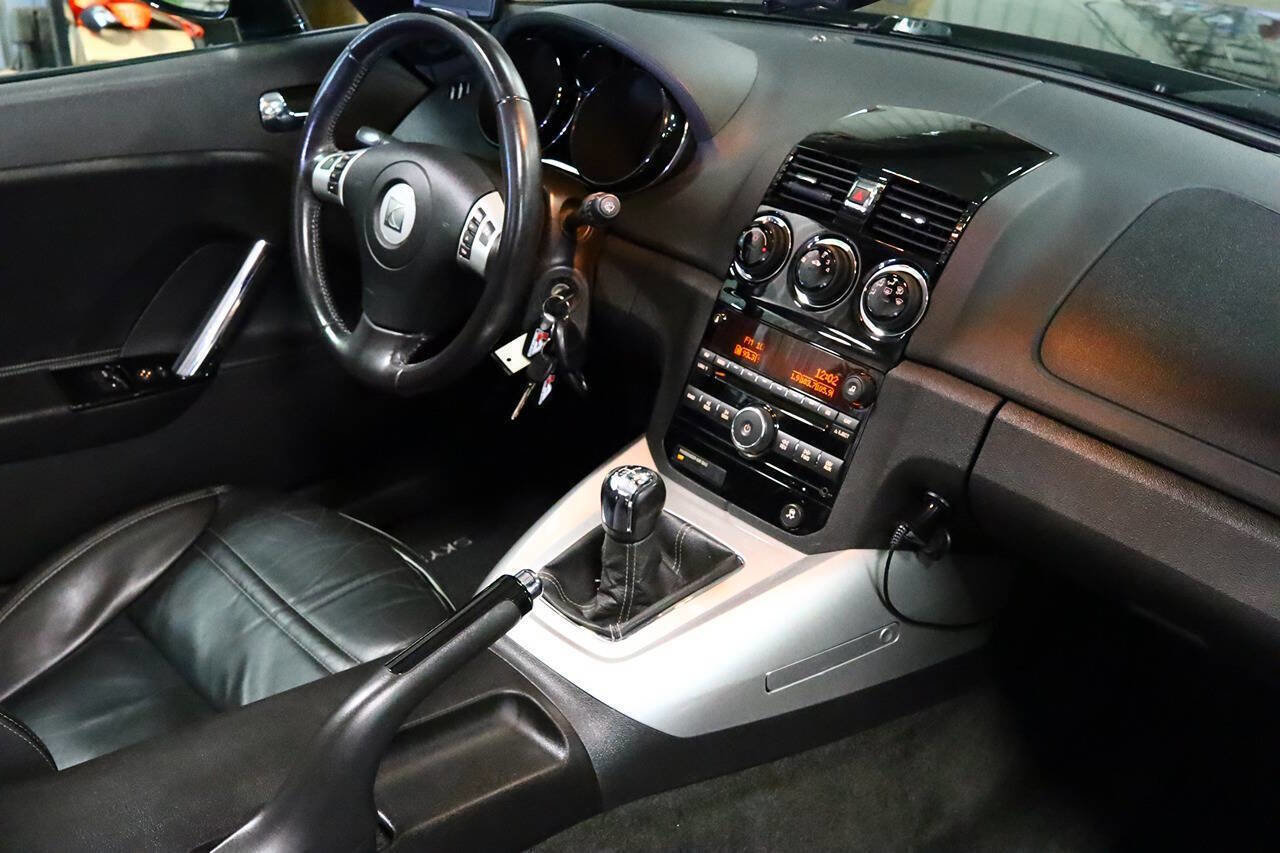 Used 2009 Saturn Sky Red Line image 20
