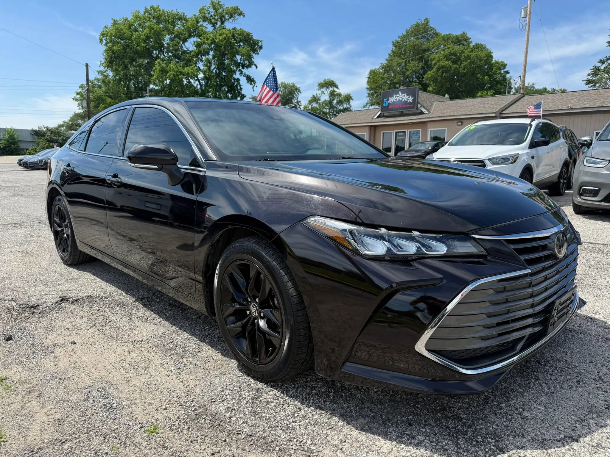 Used 2022 Toyota Avalon XLE