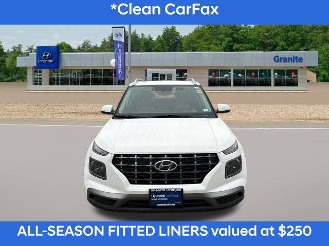 Certified 2025 Hyundai Venue SEL image 3
