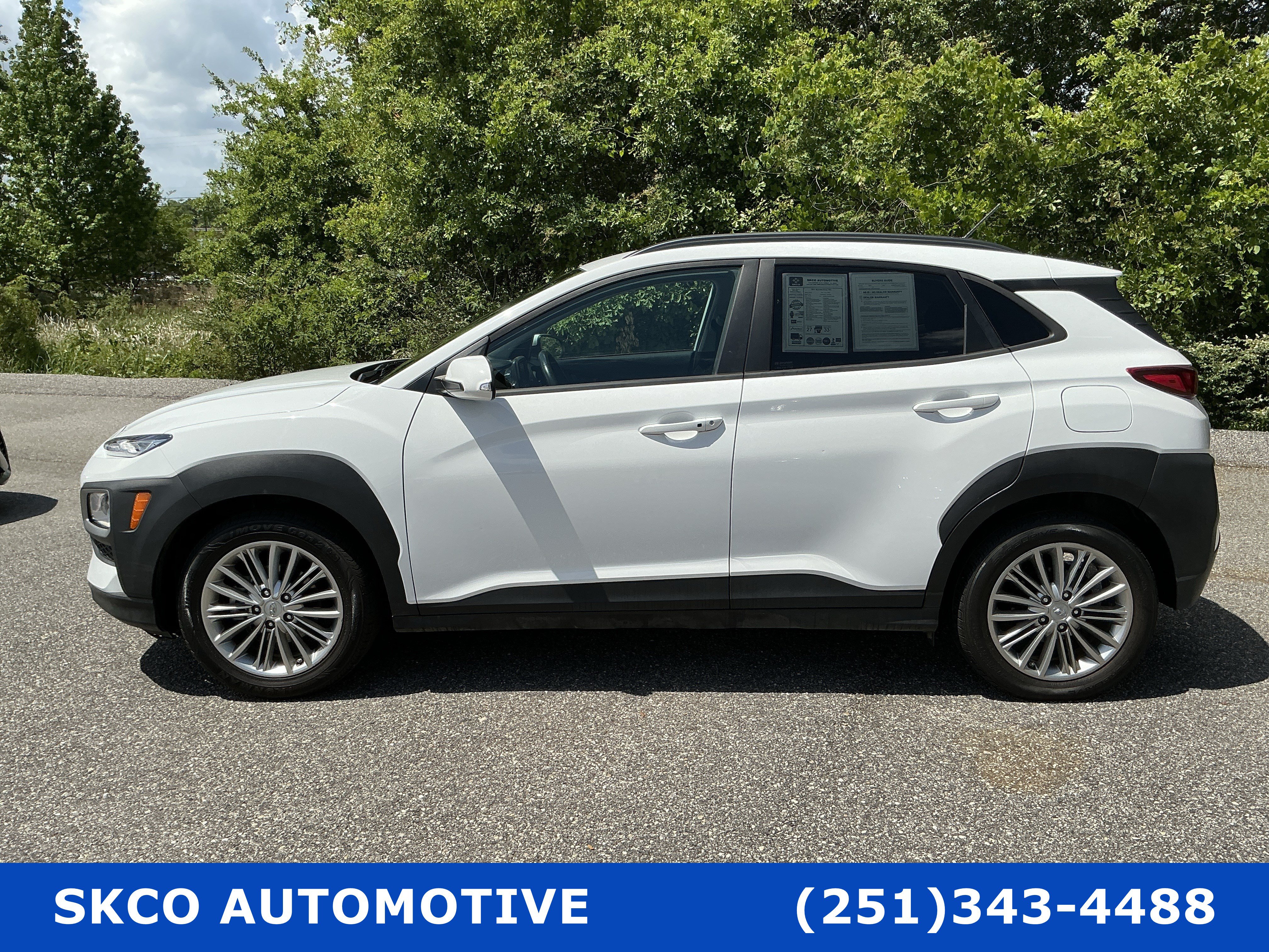Used 2021 Hyundai Kona SEL FWD image 2