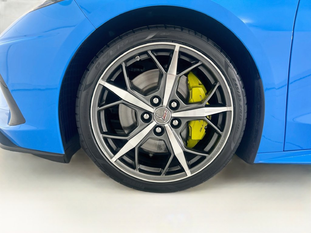 Used 2022 Chevrolet Corvette Stingray Premium Cpe w/ Z51 Performance Package RWD image 24