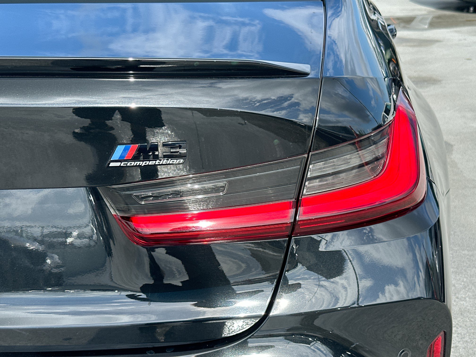 Used 2022 BMW M3 Competition w/ Executive Package RWD image 33
