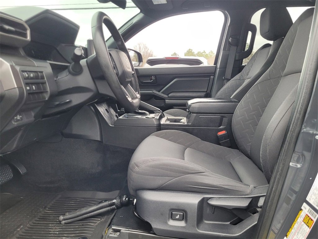 Used 2024 Toyota Tacoma SR5 image 4