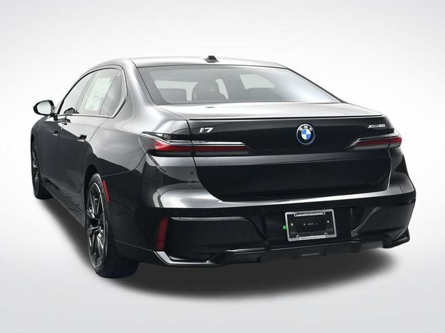 New 2026 BMW i7 xDrive60 AWD/4WD image 4