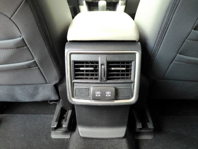 Used 2023 Subaru Forester Premium AWD/4WD image 25
