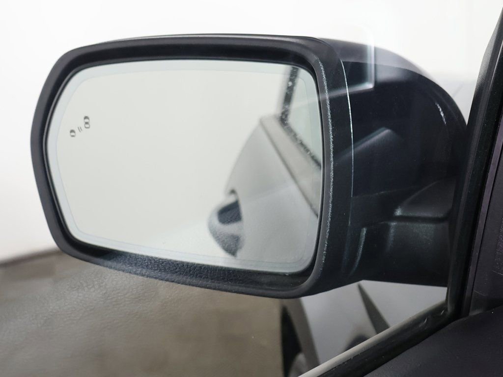 Used 2023 Ford Edge ST w/ Equipment Group 401A image 40