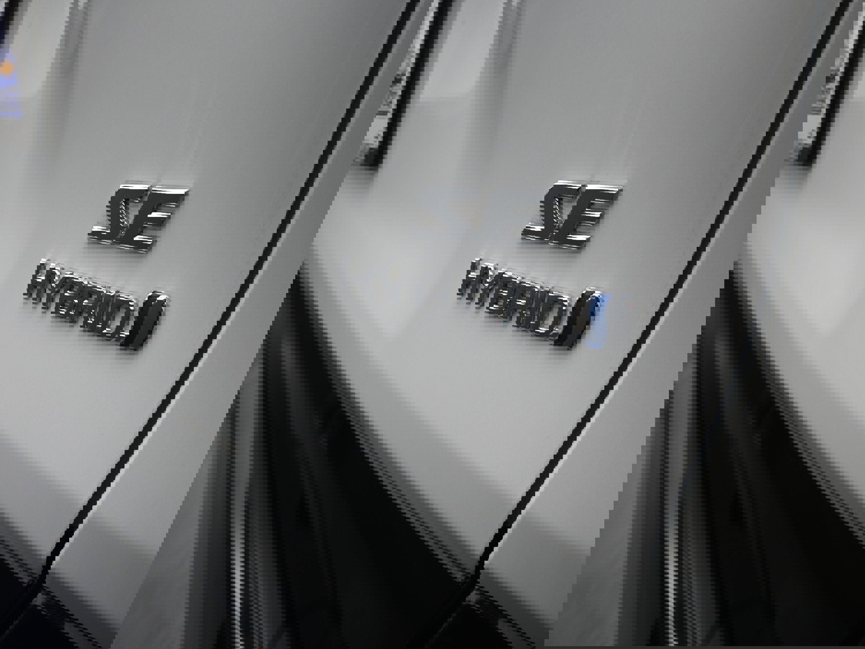 Used 2023 Toyota RAV4 SE image 34