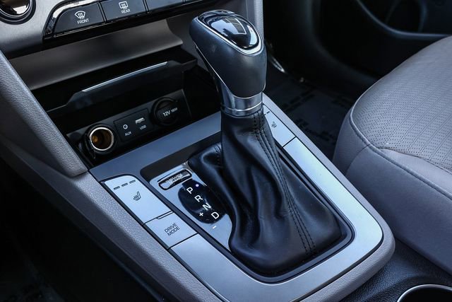 Used 2017 Hyundai Elantra Limited w/ Limited Ultimate Package 05 image 25