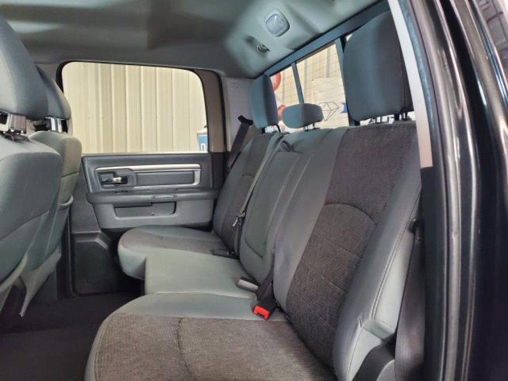 Used 2017 RAM 1500 Classic SLT w/ Luxury Group image 8