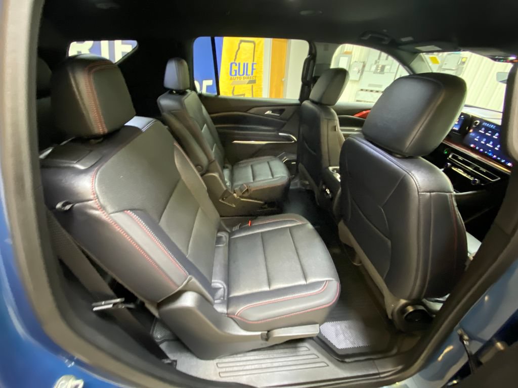 Used 2026 Chevrolet Traverse Z71 w/ Enhanced Driving Package AWD/4WD image 29
