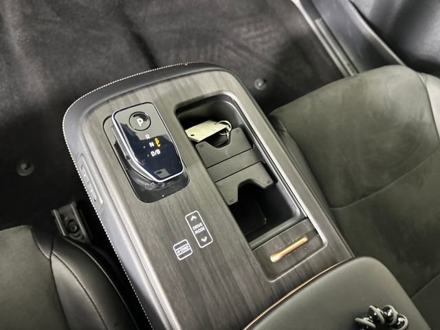 Used 2024 Nissan Ariya AWD image 20