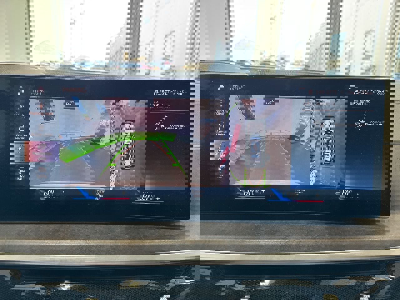 Certified 2023 BMW X7 xDrive40i w/ Premium Package image 23