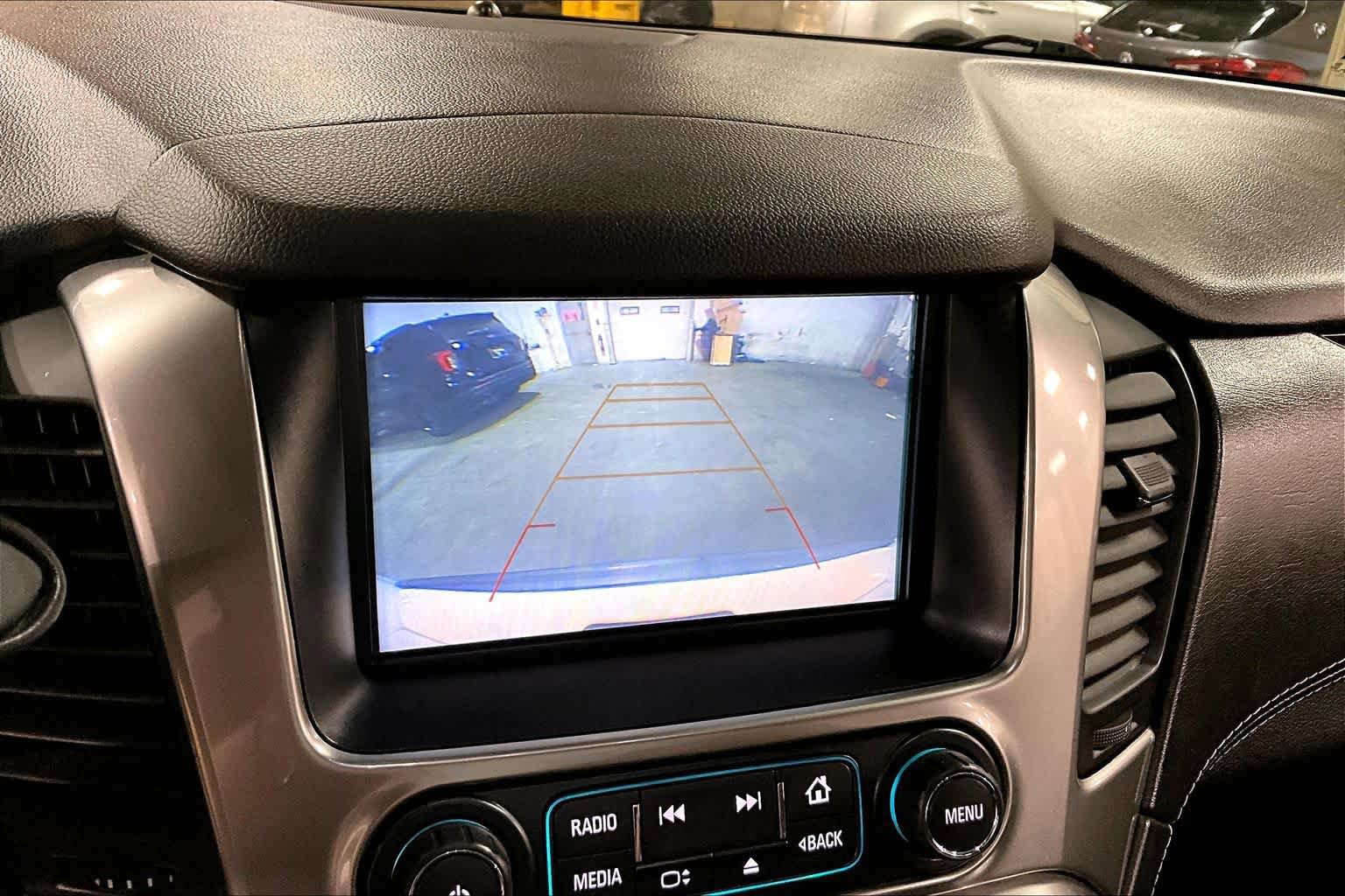 Used 2019 Chevrolet Suburban Premier AWD/4WD image 27