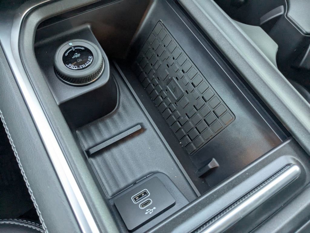 New 2025 Ford Expedition Max Platinum w/ Stealth Performance Package image 27