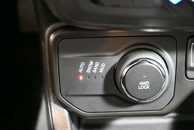 Used 2020 Jeep Renegade Altitude AWD/4WD image 29