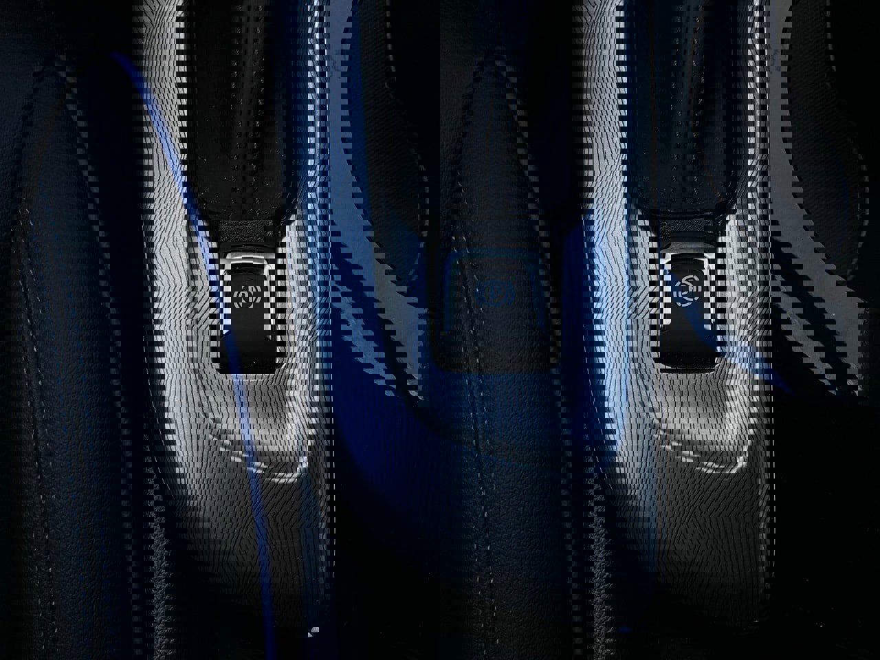 Used 2025 Buick Envista Sport Touring image 21