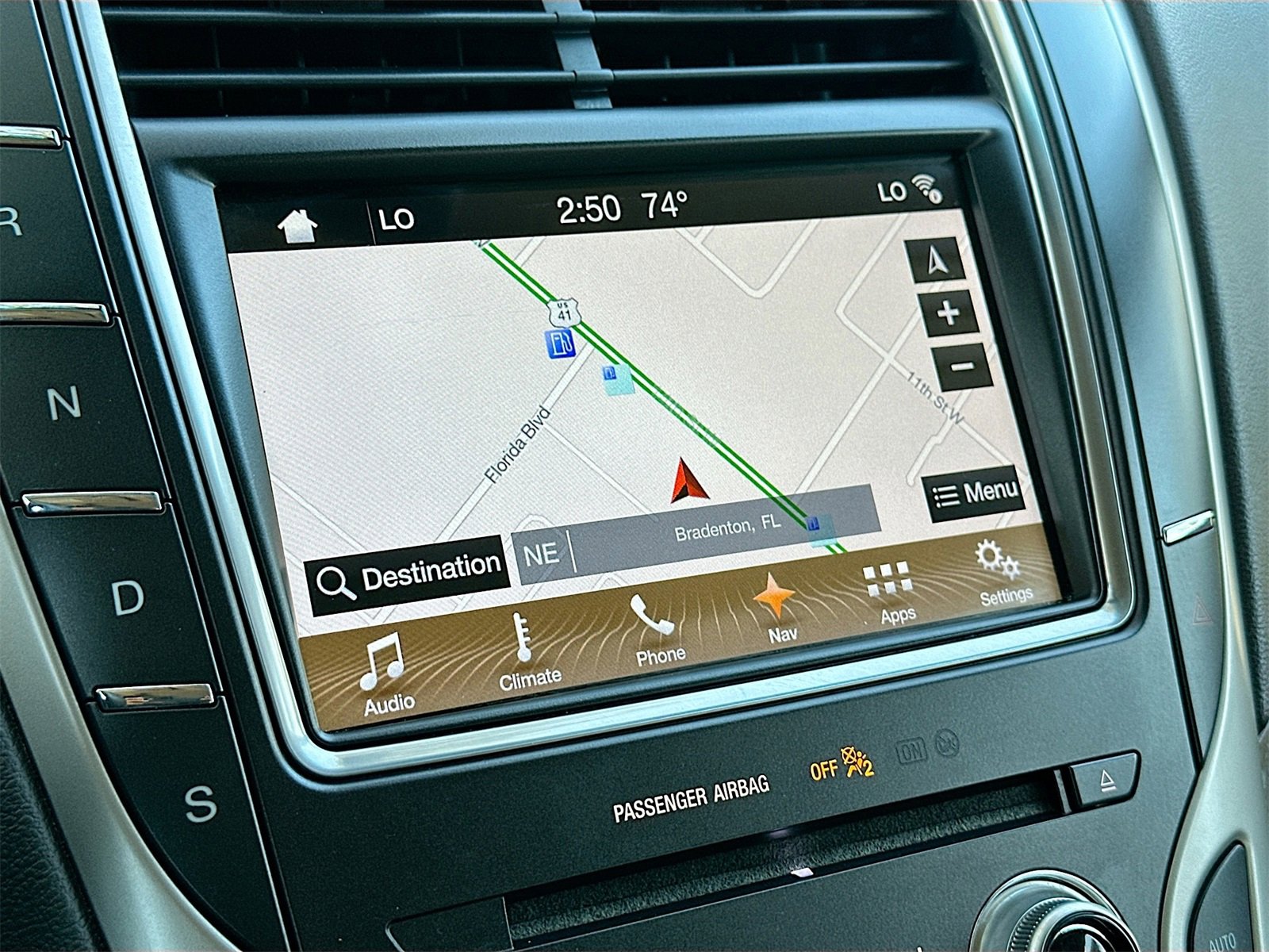 Used 2018 Lincoln MKX Reserve w/ Lincoln MKX Climate Package image 13