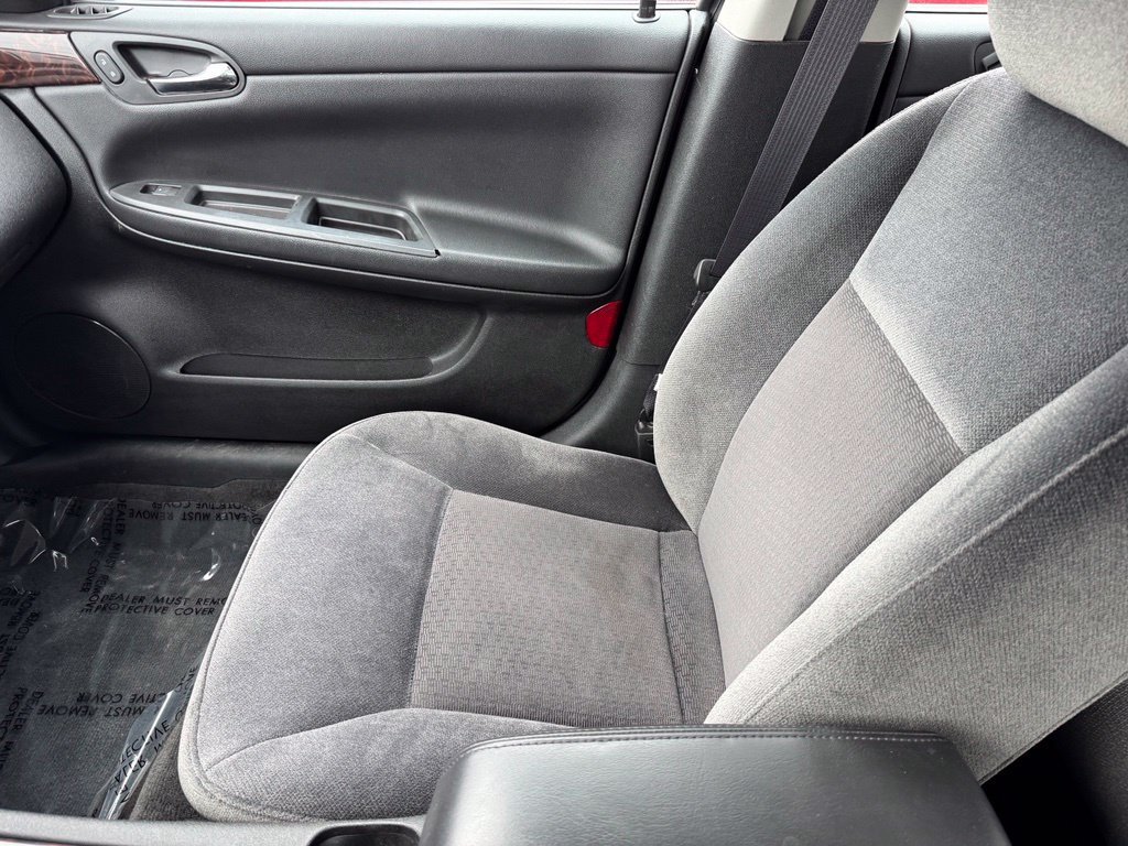 Used 2013 Chevrolet Impala LT FWD image 21