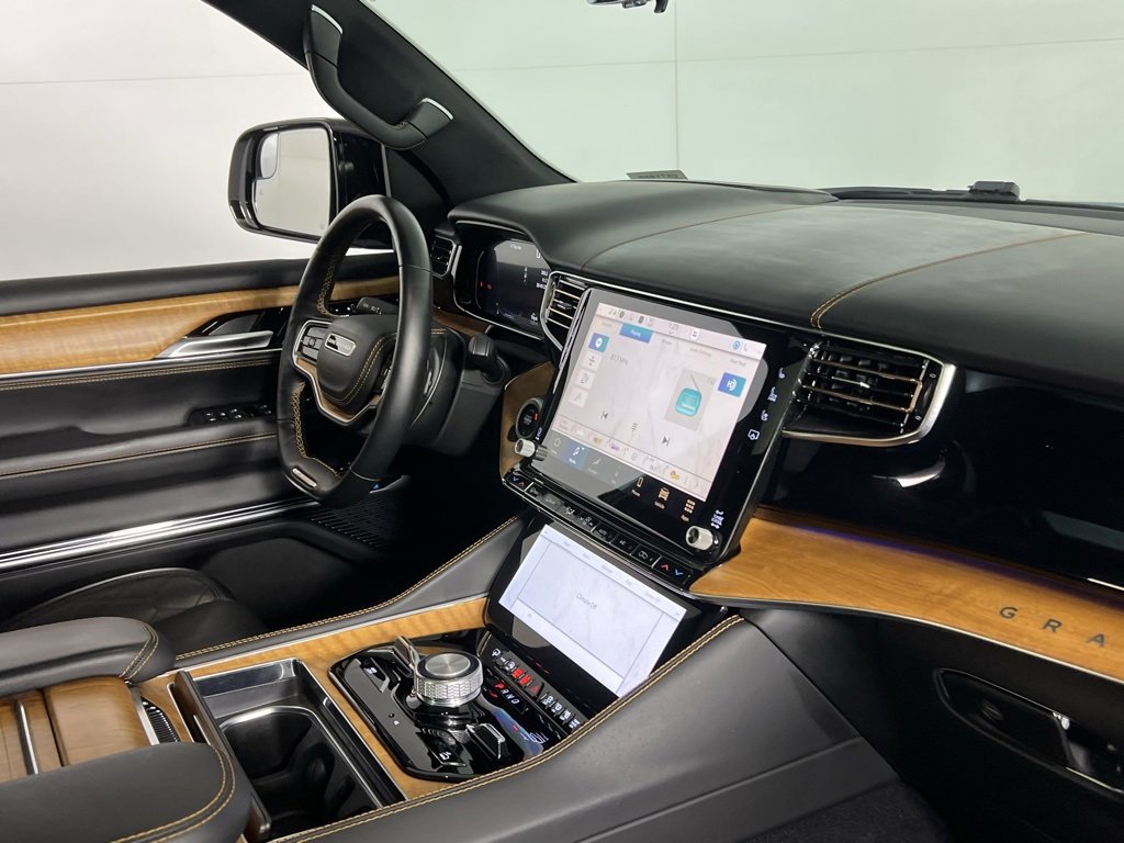 Used 2024 Jeep Grand Wagoneer Series III w/ Rear Seat Video Group 1 image 39