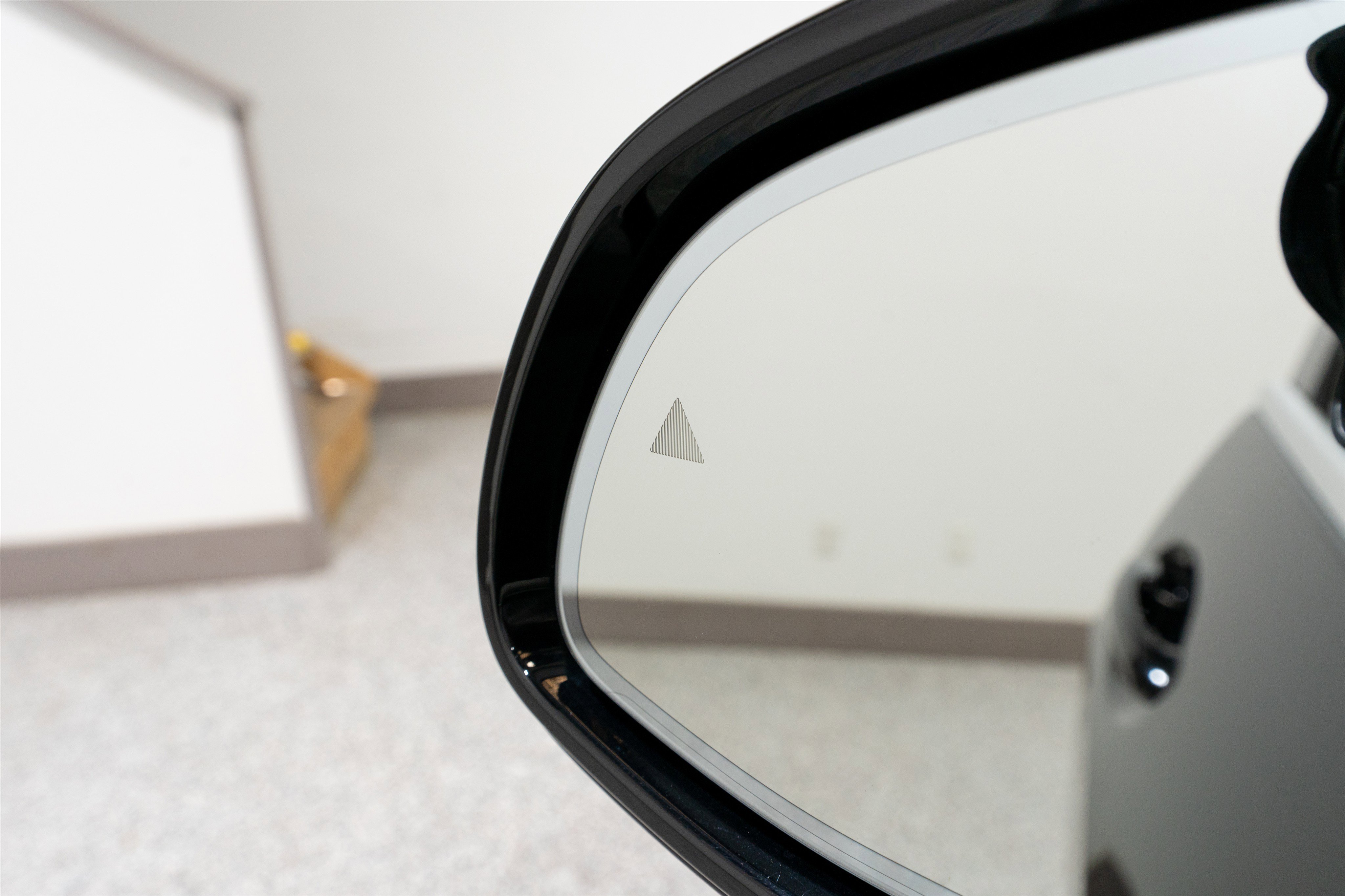 Used 2022 BMW X7 xDrive40i w/ Premium Package image 13